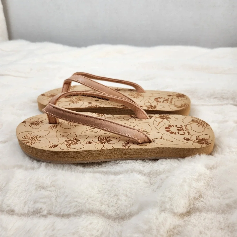 C&C California Kids Hibiscus‎ Floral Flip Flop Sandals Tan Beige US 12-13